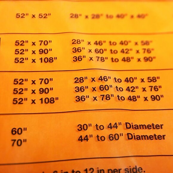 NEW Home Collection Tablecloth Oval 52x70 - Picture 3 of 4